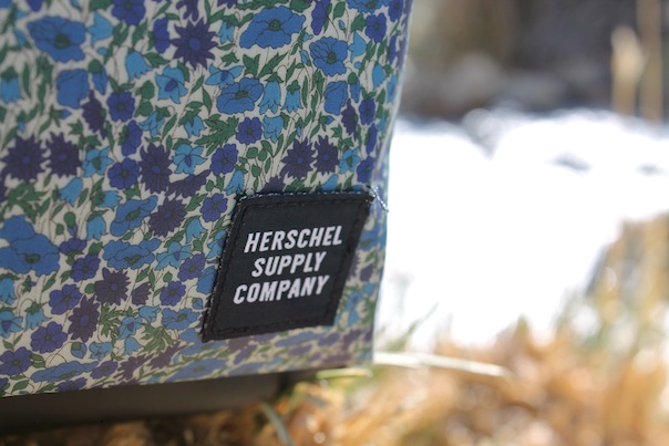 herschel-supply-liberty-of-london-backpack-floral-5